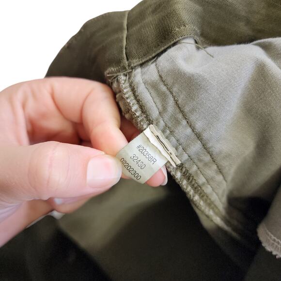 Spanx Womens 6 Inch Stretch Twill Shorts Size Medium Olive Green Pull On Shaping - Picture 8 of 11